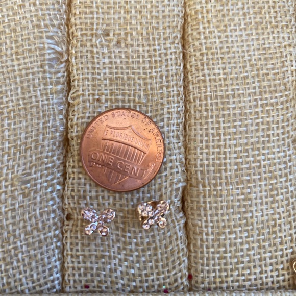 Gold earrings - Picture 3 of 3